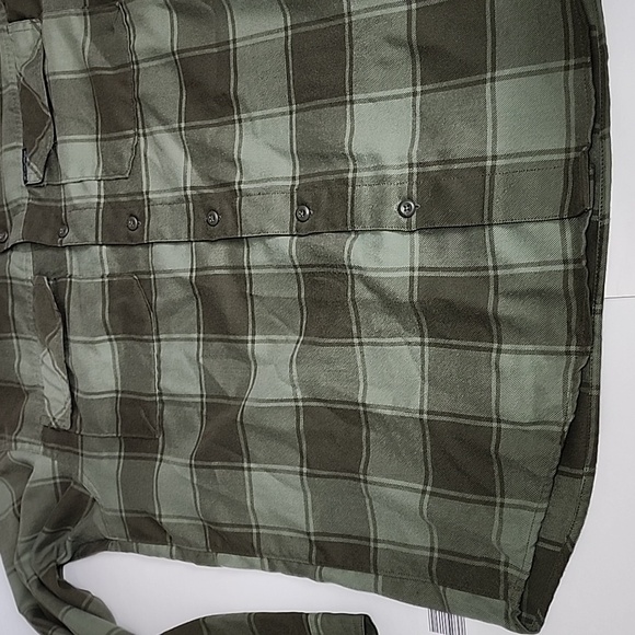 COLUMBIA SPORTWEAR PLAID LONG SLEEVE SHIRT/ L - Picture 11 of 14